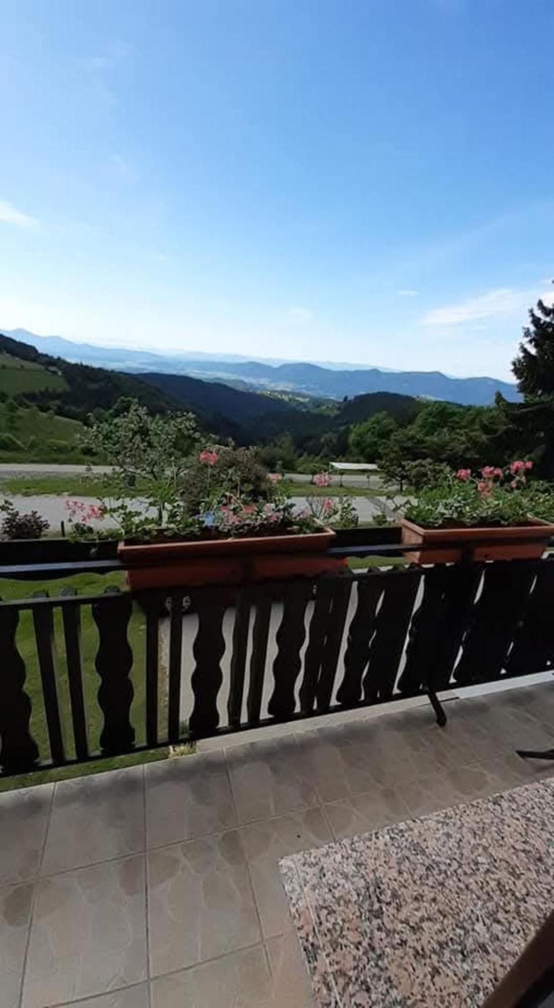 Apartment Panorama ซเร็ตเช ภายนอก รูปภาพ