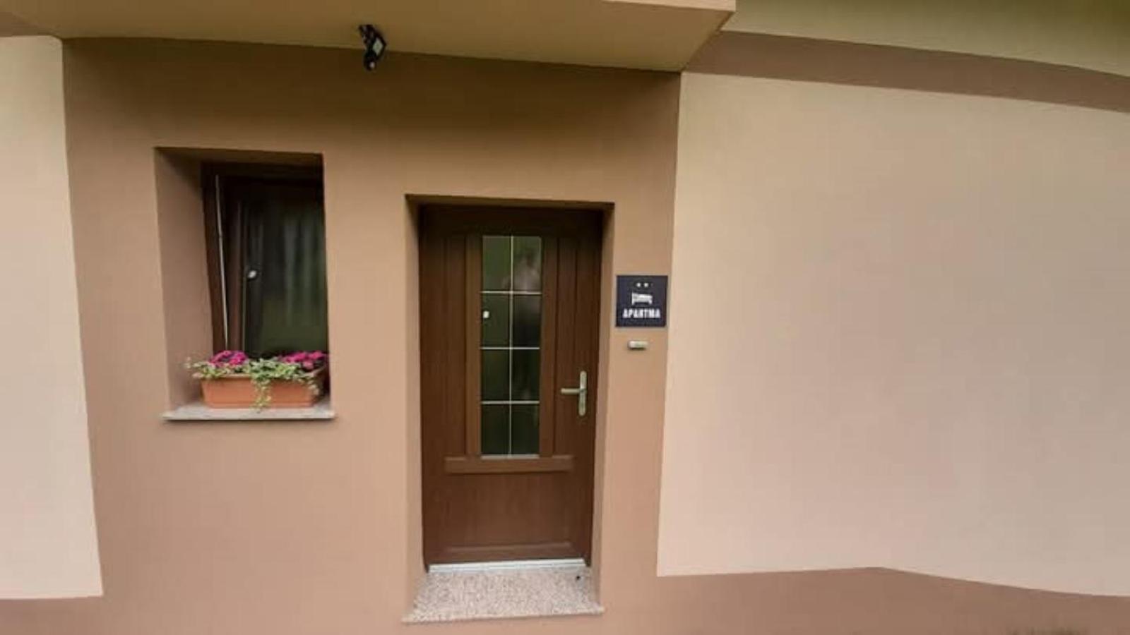 Apartment Panorama ซเร็ตเช ภายนอก รูปภาพ