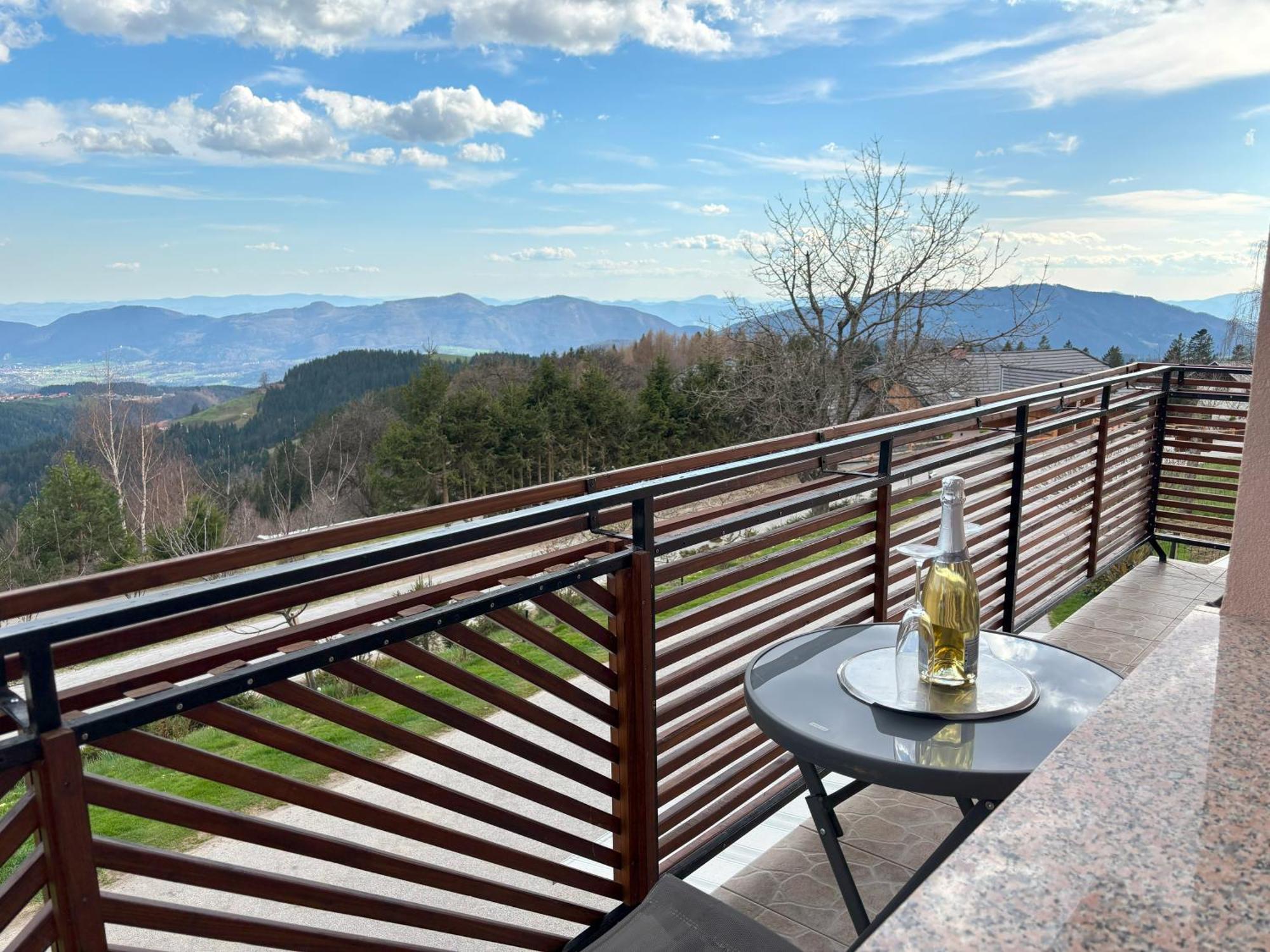 Apartment Panorama ซเร็ตเช ภายนอก รูปภาพ